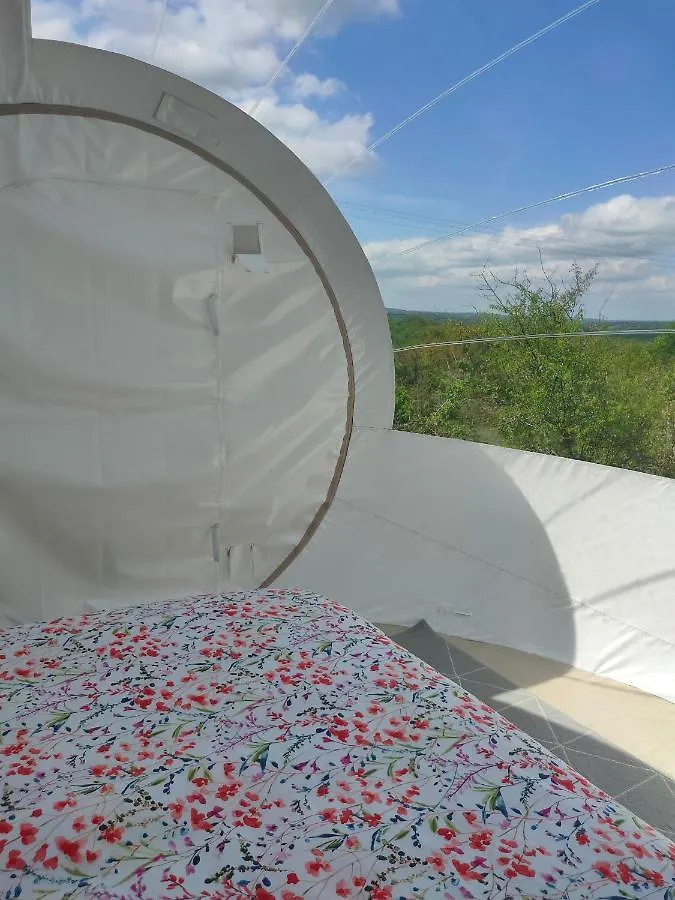 Hotel Cele Bulles Etoilees à Brengues 0*,  France