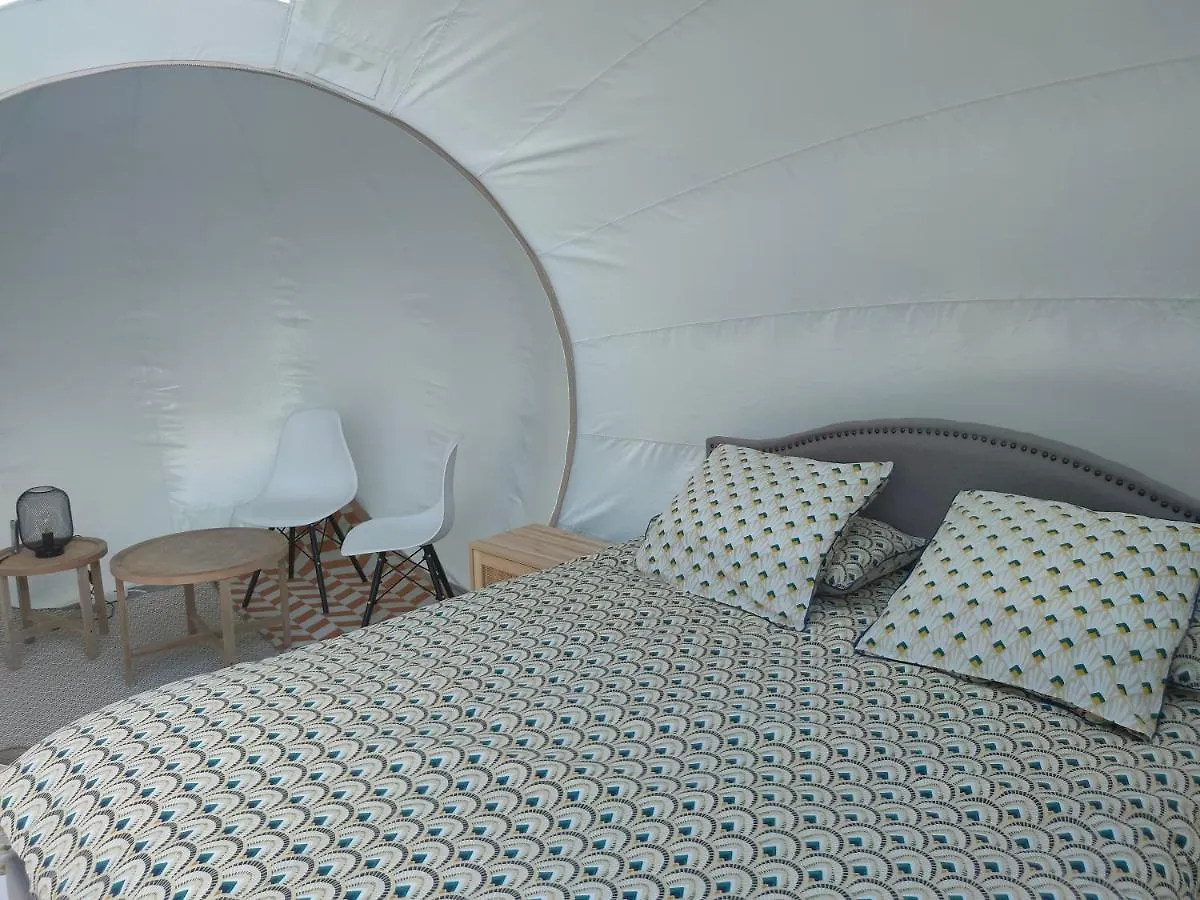 Tente de luxe Hotel Cele Bulles Etoilees à Brengues